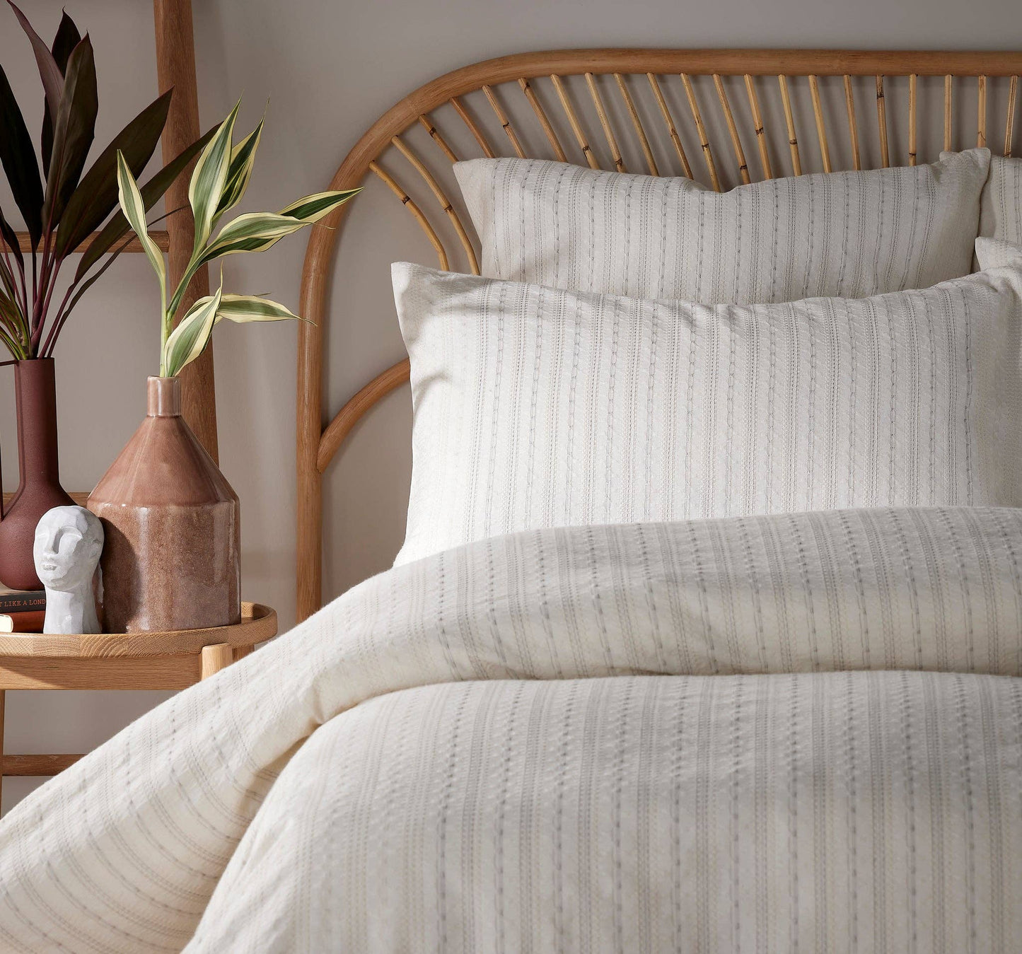 Dobbly Waffle Bedding Set